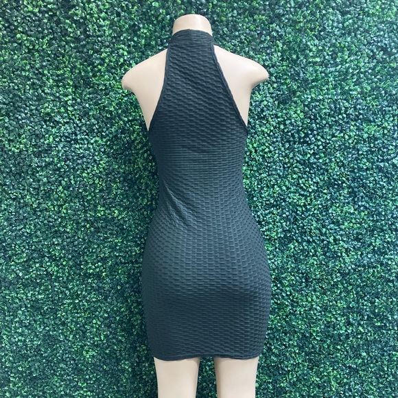 Sleeveless Party Mini Dress - Picture 3 of 3